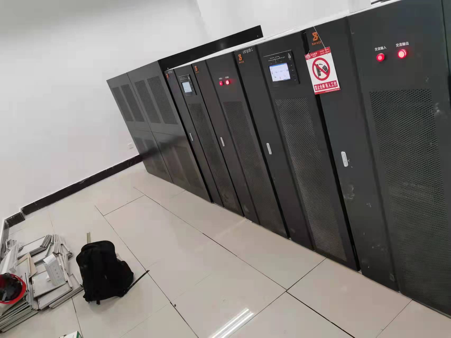 某某市人民醫(yī)院