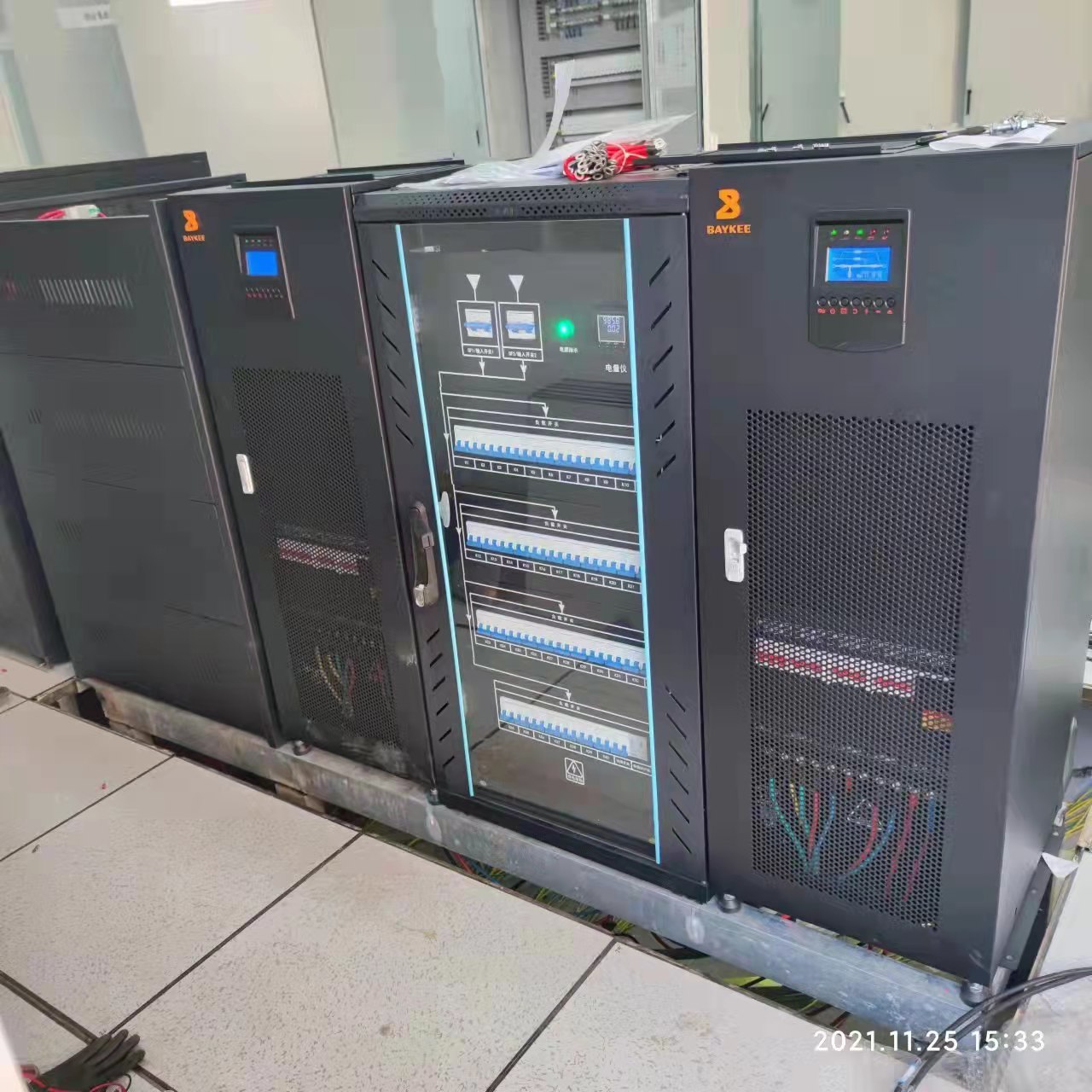 中小型數(shù)據(jù)中心UPS配置